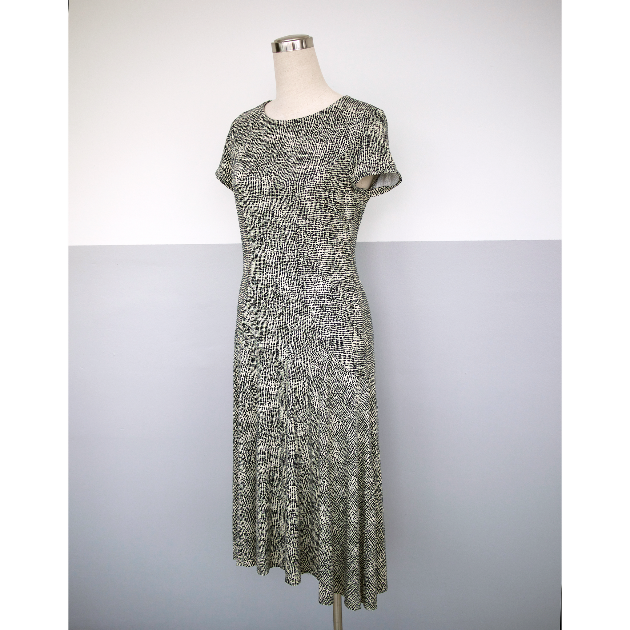 Intermediate Apparel - Knit Dresses are Sew Fun*